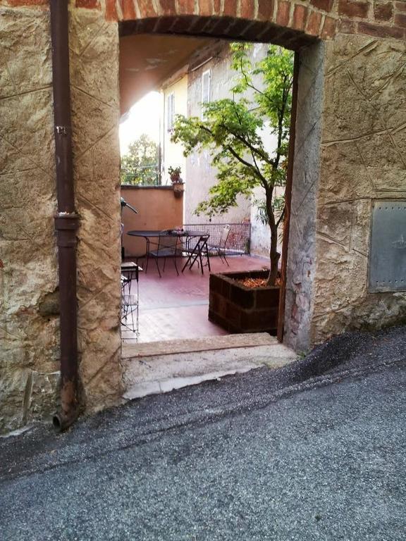 Il Cortiletto Dei Capperi Gassino Torinese Ngoại thất bức ảnh